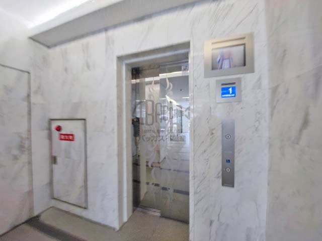 リーガル北堀江のエレベーター