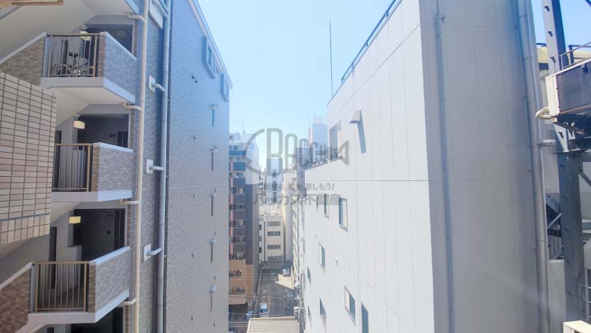 エイペックス大阪城西※現地９階南向きの眺望（2022年５月撮影）