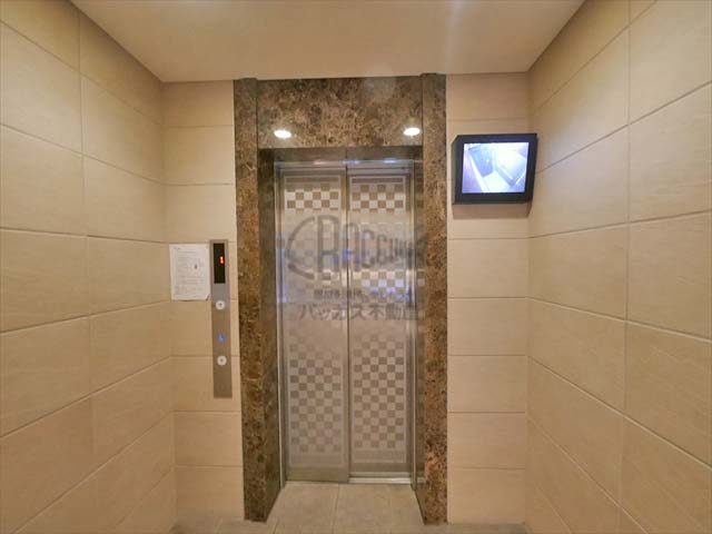 レジデンス靭公園のエレベーター