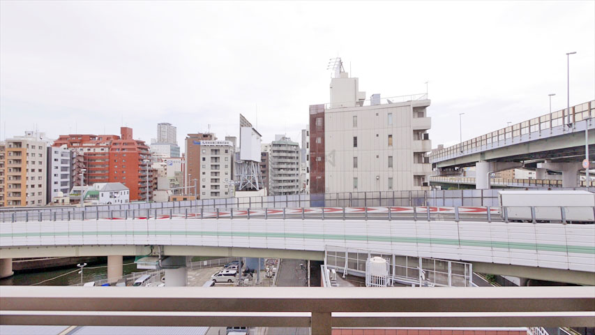 KOBAYASHIYOKOビル※現地8階東向きの眺望（2016年9月撮影）