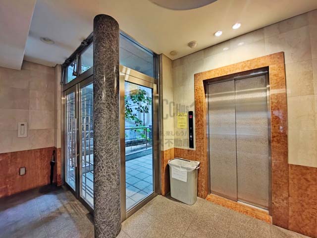 KAISEI本町通のエレベーターホール
