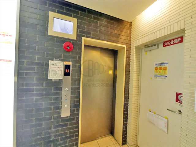 パウゼ堺筋のエレベーター