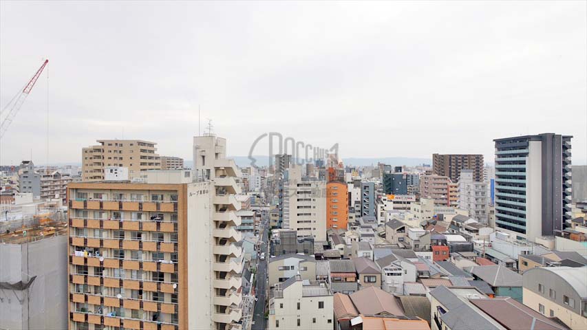 コスモ真田山※現地1１階東向きの眺望 （２０２０年４月撮影）