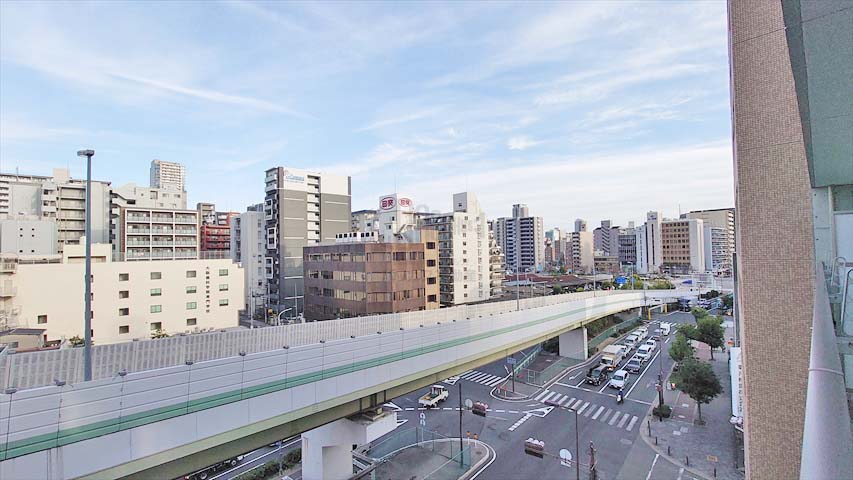 新町レジデンスこうずや（shinmachi Residence Kouzuya)※現地7階南東向きの眺望（2021年3月撮影）